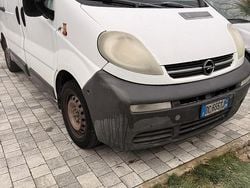 Usata 2006 Opel Vivaro Monovolume | 3500 € (Buon prezzo)
