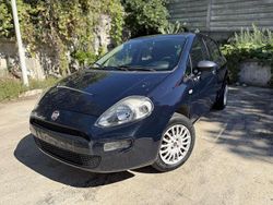 Blu/azzurro Usata 2016 Fiat Punto Young Due volumi | 2900 € (Ottimo prezzo)