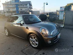 Grigio Usata 2011 Mini Cooper Due volumi | 7500 € (Buon prezzo)