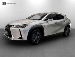 Grigio argento Usata 2022 Lexus UX 250h Executive Line SUV | 20.900 € (Super prezzo)