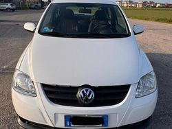 Bianco Usata 2010 VW Fox Due volumi | 3500 € (Molto cara)