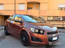 Usata 2012 Chevrolet Aveo Tre volumi | 3000 € (Buon prezzo)