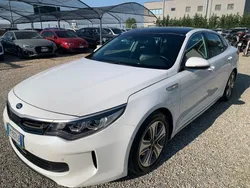 Bianco Usata 2017 Kia Optima Hybrid 2 Tre volumi | 13.900 €