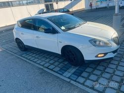 Bianco Usata 2011 Lancia Delta Gold Due volumi | 4000 € (Buon prezzo)