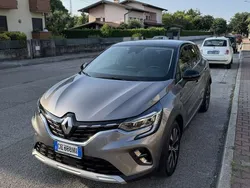 Usata 2023 Renault Captur Techno SUV | 17.500 € (Buon prezzo)