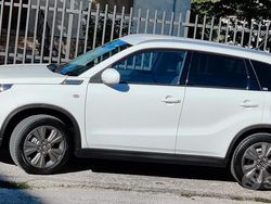 Bianco Usata 2022 Suzuki Vitara Cool SUV | 19.000 € (Buon prezzo)