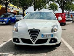 Bianco Usata 2010 Alfa Romeo Giulietta Progression Due volumi | 4000 € (Ottimo prezzo)