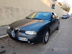 Usata 1999 Alfa Romeo 156 Tre volumi | 1950 €