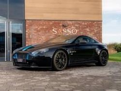 Nero Usata 2018 Aston Martin V12 Vantage Coupé | 219.040 €