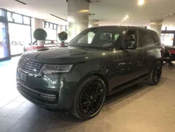 Verde scuro Usata 2024 Land Rover Range Rover HSE SUV | 137.500 € (Molto cara)