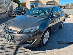 Grigio Usata 2014 Opel Astra Cosmo Station wagon | 8590 € (Molto cara)
