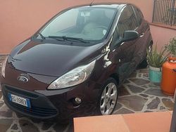 Usata 2011 Ford Ka Titanium Tre volumi | 3500 €