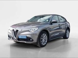 Grigio medio met. Usata 2017 Alfa Romeo Stelvio Executive SUV | 21.900 € (Ottimo prezzo)