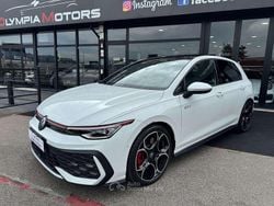 Bianco Usata 2024 VW Golf VIII GTI Tre volumi | 39.890 € (Buon prezzo)