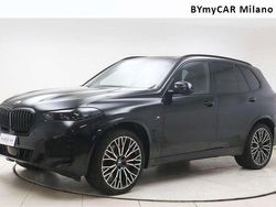 Nero zaffiro Usata 2025 BMW X5 M Sport SUV | 83.000 € (Buon prezzo)
