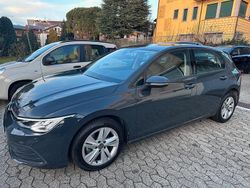 Grigio Usata 2022 VW Golf Life Tre volumi | 16.990 € (Super prezzo)