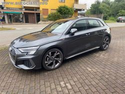 Grigio scuro Usata 2023 Audi A3 S-Line Tre volumi | 34.500 € (Buon prezzo)