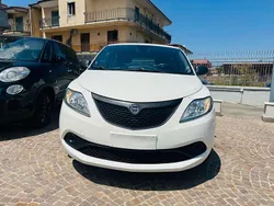Bianco neve Usata 2018 Lancia Ypsilon S Due volumi | 8800 € (Buon prezzo)