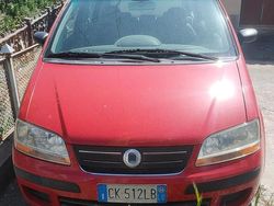 Usata 2004 Fiat Idea Monovolume | 2500 € (Buon prezzo)