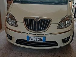 Bianco Usata 2010 Lancia Musa Monovolume | 5500 € (Buon prezzo)