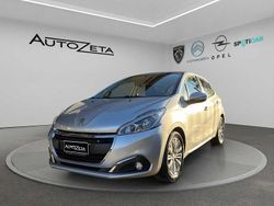 Grigio Usata 2017 Peugeot 208 Active Due volumi | 9900 € (Buon prezzo)