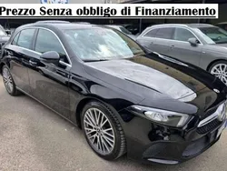 Nero metallizzato Usata 2021 Mercedes A180 Tre volumi | 22.900 € (Super prezzo)