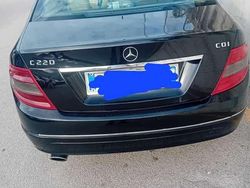 Usata 2007 Mercedes C220 Classic Station wagon | 4200 € (Buon prezzo)