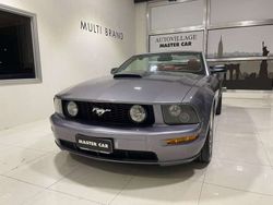 Grigio Usata 2007 Ford Mustang GT Cabrio | 21.900 € (Molto cara)
