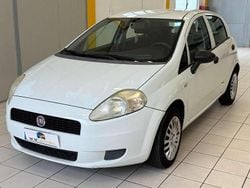 Bianco Usata 2010 Fiat Grande Punto Due volumi | 3999 € (Buon prezzo)