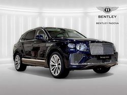 Black sapphire Nuova 2025 Bentley Bentayga SUV | 295.000 €