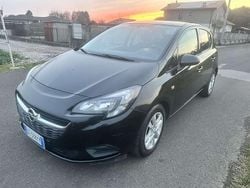 Nero Usata 2015 Opel Corsa Tre volumi | 4990 € (Ottimo prezzo)