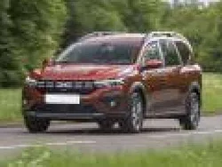 Arancione Nuova 2025 Dacia Jogger Station wagon | 15.450 €