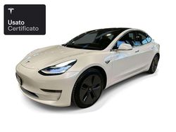 Pearl white multicoat Usata 2020 Tesla Model 3 Long Range AWD Tre volumi | 25.700 € (Buon prezzo)
