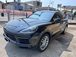 Nero Usata 2019 Porsche Cayenne Sport SUV | 32.900 € (Buon prezzo)