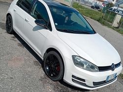 Usata 2013 VW Golf VII Highline Tre volumi | 6700 € (Buon prezzo)