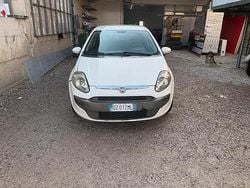 Bianco Usata 2009 Fiat Punto Due volumi | 3200 € (Cara)