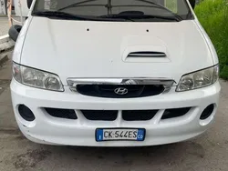 Usata 2003 Hyundai H-1 Monovolume | 1800 €