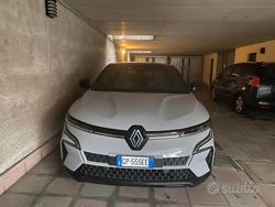 Grigio Usata 2023 Renault Mégane IV | 26.000 € (Buon prezzo)