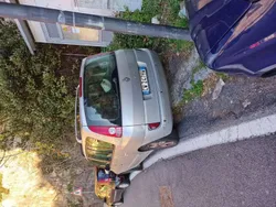 Usata 2006 Renault Espace Initiale Monovolume | 2500 € (Buon prezzo)