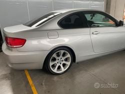 Grigio Usata 2011 BMW 320 Coupé | 6000 € (Ottimo prezzo)