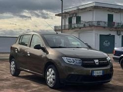 Usata 2019 Dacia Sandero Comfort Tre volumi | 6900 € (Ottimo prezzo)