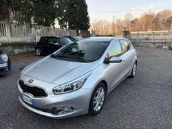 Grigio Usata 2014 Kia Ceed Due volumi | 7300 € (Ottimo prezzo)