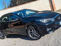 Nero Usata 2018 Infiniti Q30 Tre volumi | 16.000 € (Buon prezzo)