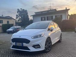 Usata 2019 Ford Fiesta ST-Line Due volumi | 12.000 € (Buon prezzo)