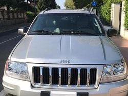 Grigio Usata 2005 Jeep Cherokee Overland SUV | 12.000 € (Molto cara)
