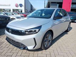 Argento Nuova 2025 Opel Corsa Edition Tre volumi | 17.500 € (Buon prezzo)