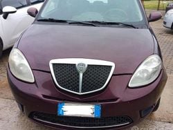 Viola Usata 2007 Lancia Ypsilon Due volumi | 1999 € (Buon prezzo)