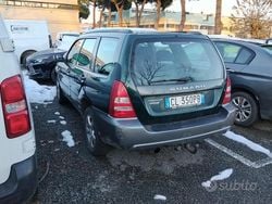 Verde Usata 2004 Subaru Forester SUV | 4999 €