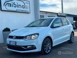 Bianco Usata 2016 VW Polo Tre volumi | 8600 € (Buon prezzo)