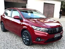 Rosso Usata 2023 Dacia Sandero Comfort Tre volumi | 12.499 € (Buon prezzo)